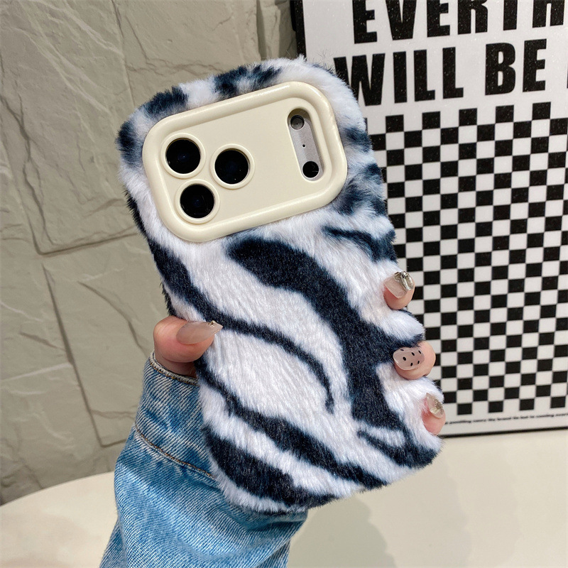 غطاء هاتف فاخر بنمط حمار وحشي  - مراجعة Phone Cases Iphone 16 Pro وسعره