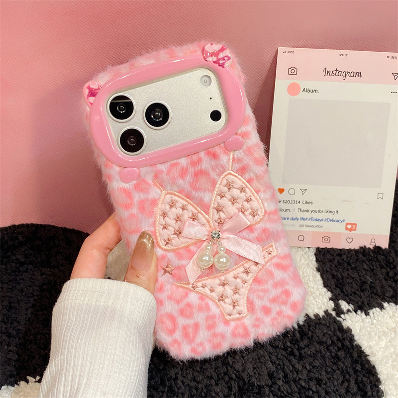 جراب هاتف فاخر بنمط بيكيني بطب - مراجعة Phone Cases Iphone 16 Pro وسعره